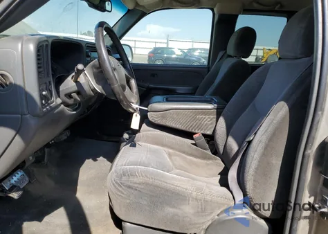 2003 Chevrolet Silverado C1500 from USA, damaged, VIN 2GCEC19V131154176